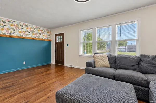 420 E Mulberry ST, Princeton, IN 47670-2504