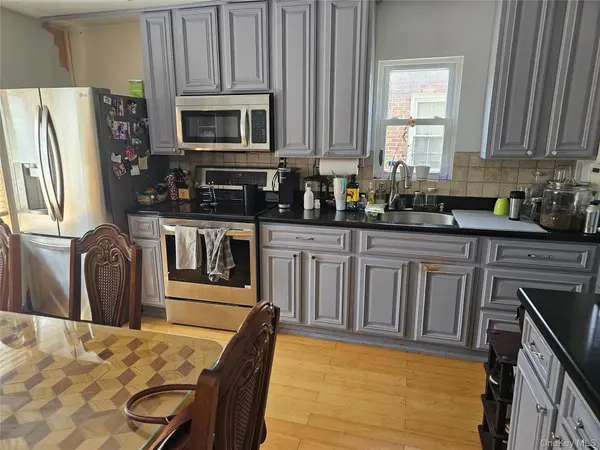 23 Washington AVE, Valley Stream, NY 11580