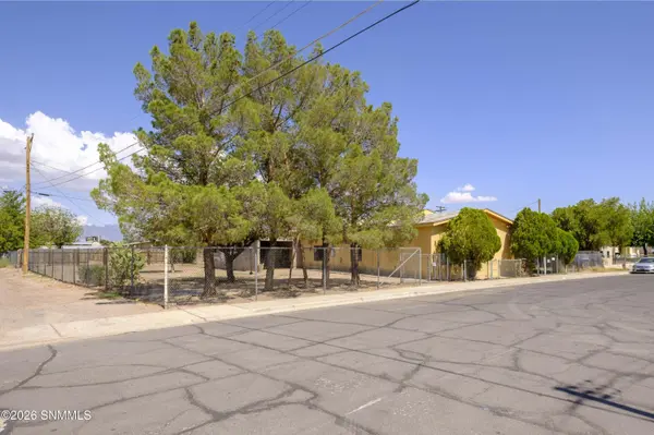 1418 N Tornillo ST, Las Cruces, NM 88001