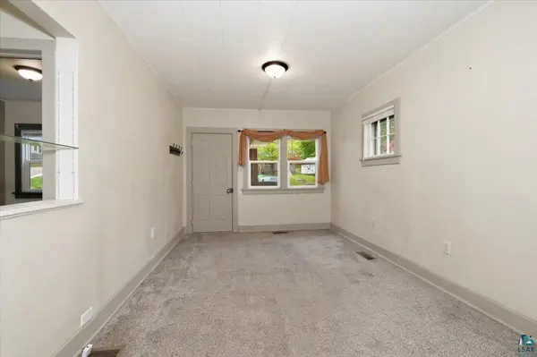 506 Sparkman Ave, Duluth, MN 55803