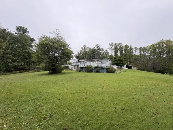 7202 Locust Lake RD, Spencer, IN 47460