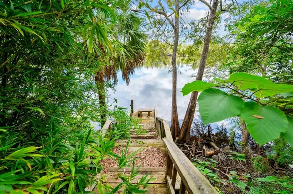 27753 SE HIGHWAY 19, Old Town, FL 32680
