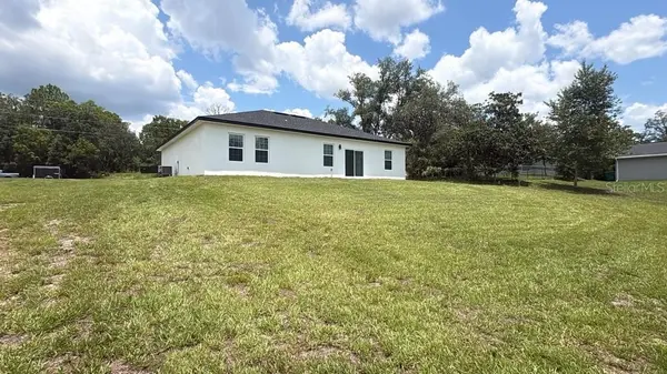 5669 N CLAREMONT DR, Citrus Springs, FL 34434