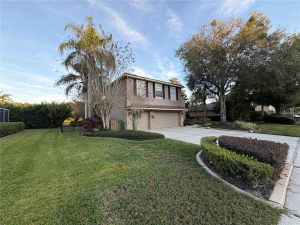 2109 WEMBLEY PL, Oviedo, FL 32765