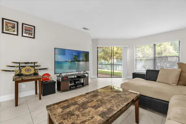 7421 SUGAR BEND DR #7421, Orlando, FL 32819