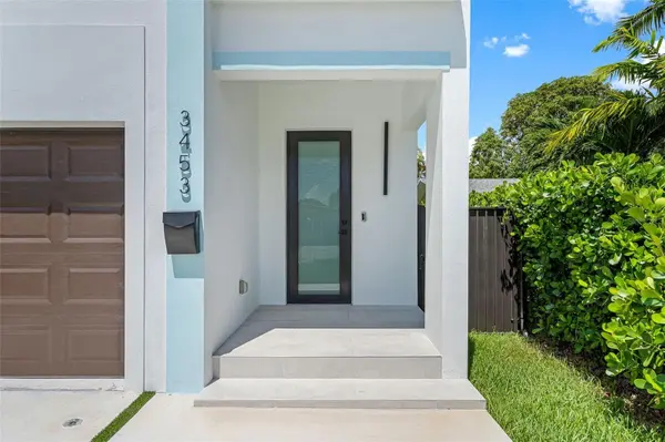 3453 NW 4TH ST, Miami, FL 33125