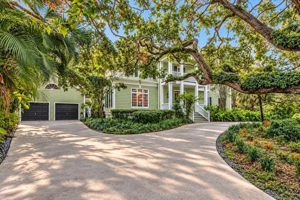6220 BAYSHORE BLVD, Tampa, FL 33611