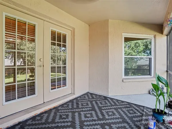 8010 ASHLEY POINTE DR, Lakeland, FL 33810
