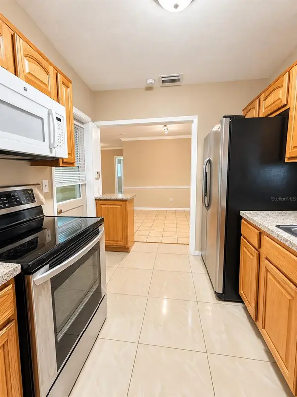 109 W GRAPEFRUIT CIR, Clearwater, FL 33759