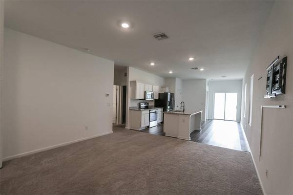 35552 SHADE FERN LN, Zephyrhills, FL 33541