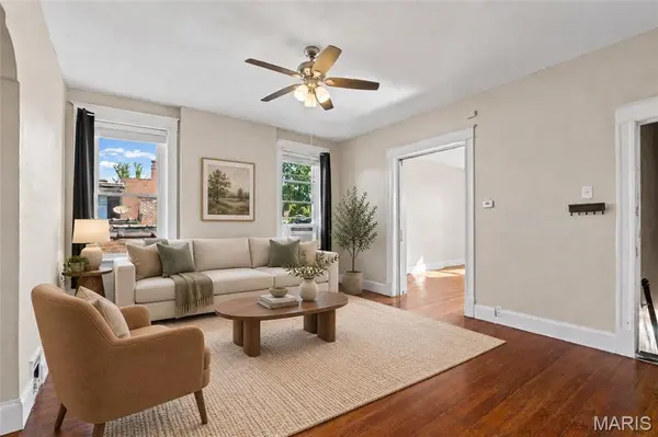 4451 Minnesota AVE, St Louis, MO 63111