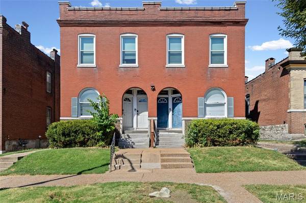 4451 Minnesota AVE, St Louis, MO 63111