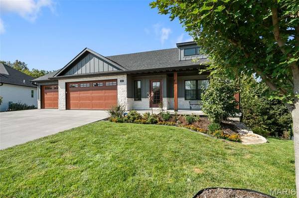 920 Engle DR, Columbia, MO 65203