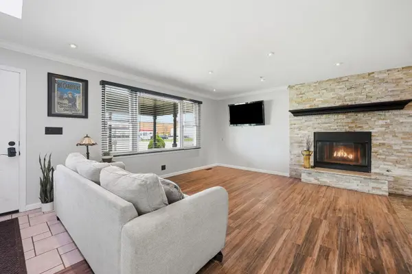 14203 S Van Dyke RD, Plainfield, IL 60544