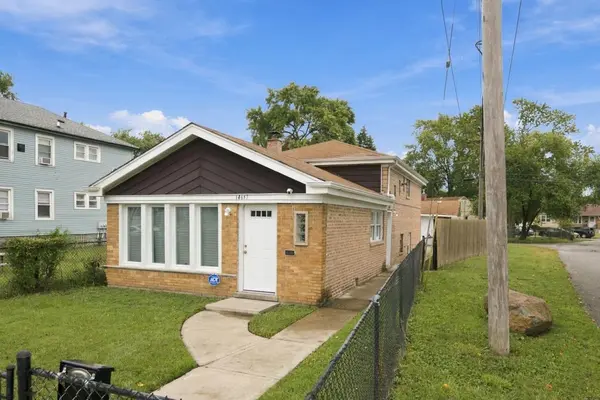 14637 Vincennes RD, Harvey, IL 60426