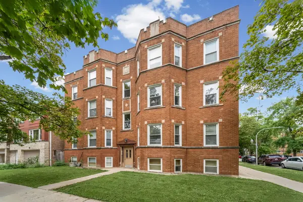 6301 N Richmond ST #1AA, Chicago, IL 60659