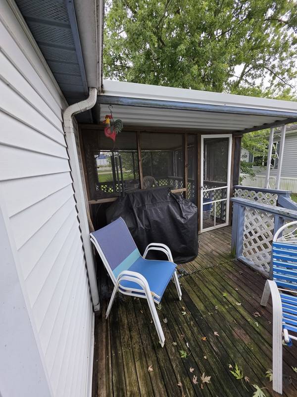 1306 13th ST, Bloomington, IL 61704