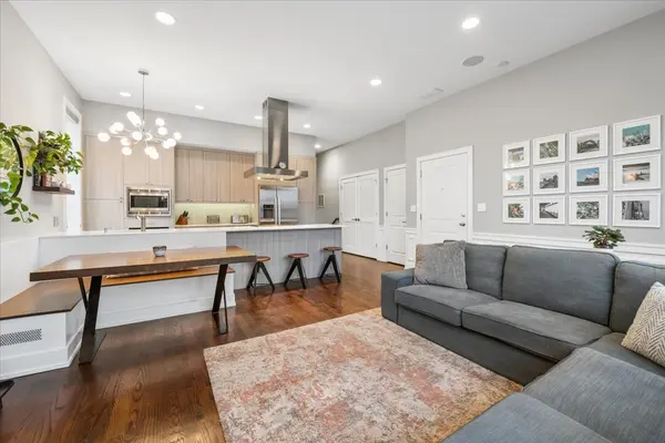 3013 N California AVE #3N, Chicago, IL 60618
