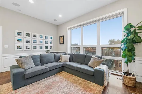 3013 N California AVE #3N, Chicago, IL 60618