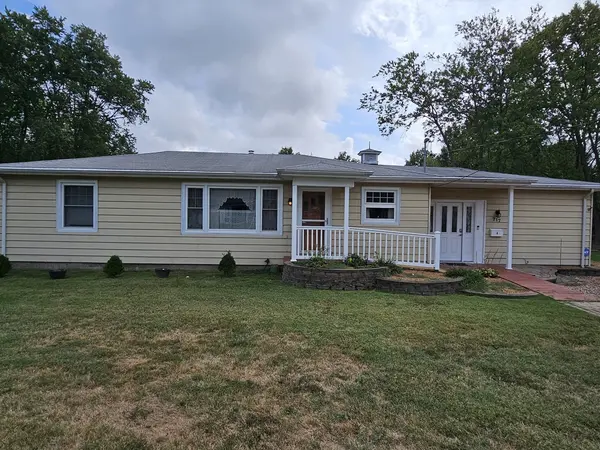 717 Airport RD, Mt Vernon, IL 62864