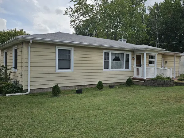 717 Airport RD, Mt Vernon, IL 62864