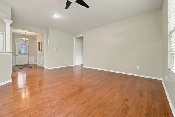 14088 SUNDANCE DR, Huntley, IL 60142