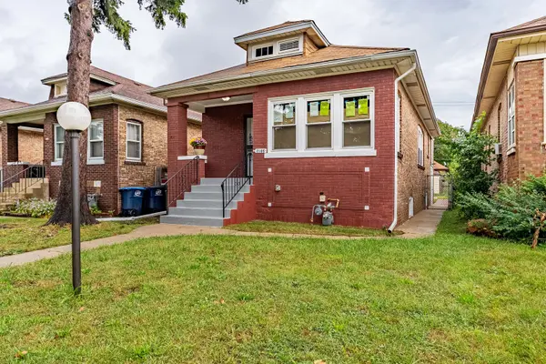 2105 S 7th AVE, Maywood, IL 60153