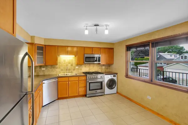 5332 W Windsor AVE #2F, Chicago, IL 60630