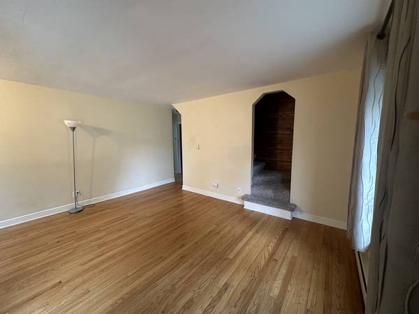 1015 N Fernandez AVE, Arlington Heights, IL 60004