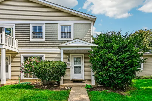1205 Quincy CT, Wheeling, IL 60090