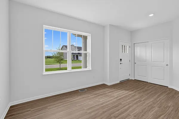 3222 Jori LN, Johnsburg, IL 60051