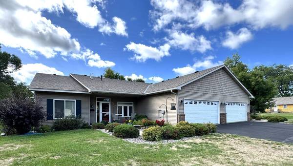 617 4th ST NW #1, Aitkin, MN 56431