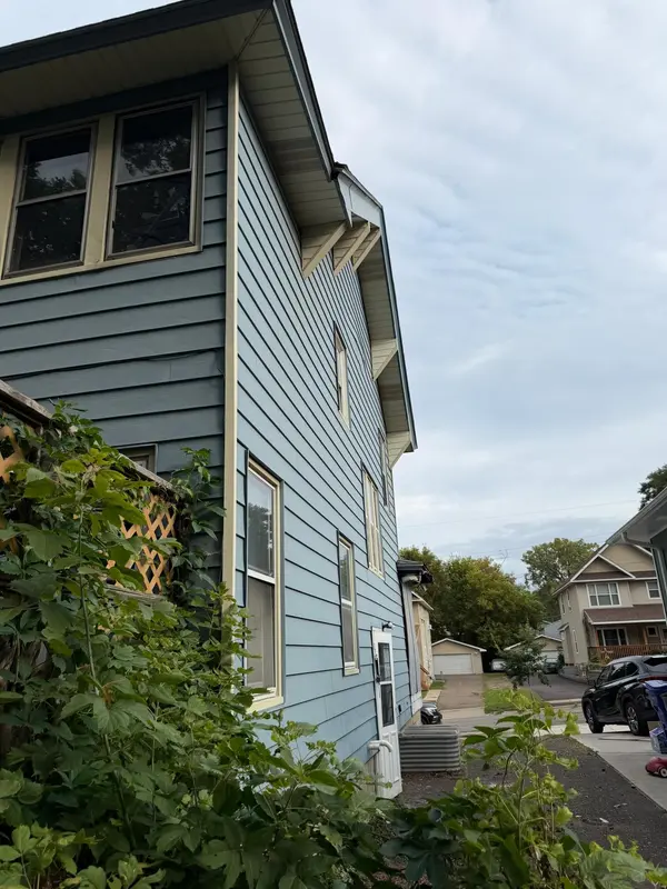 432 Cook AVE E, Saint Paul, MN 55130
