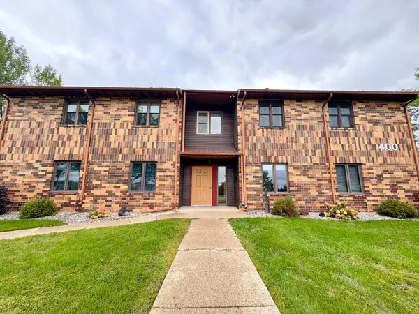 400 Kennedy Park CIR ##102, Fergus Falls, MN 56537