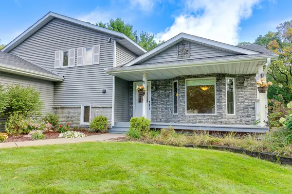 19037 Xerxes ST NW, Elk River, MN 55330