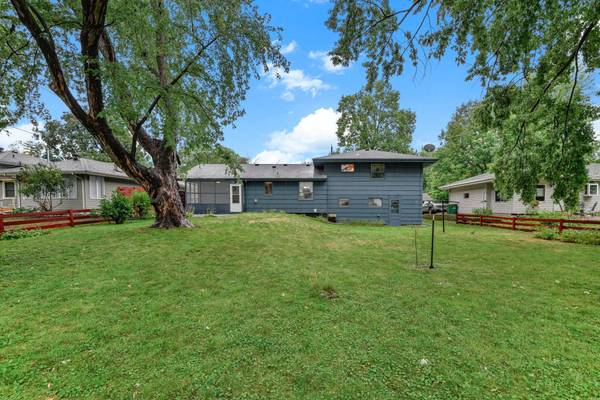 2812 65th AVE N, Brooklyn Center, MN 55430