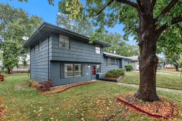 2812 65th AVE N, Brooklyn Center, MN 55430