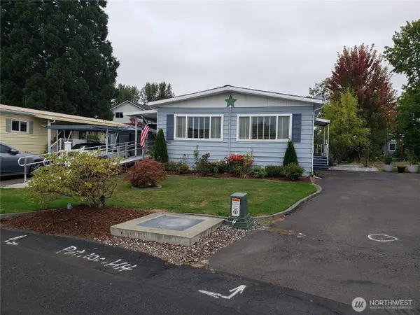 1181 Spruce DR, Enumclaw, WA 98022