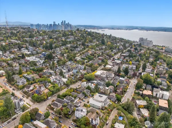 1953 10th AVE W, Seattle, WA 98119
