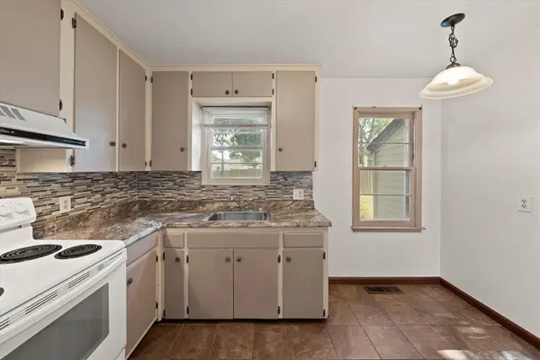 408 E Key BLVD, Midwest City, OK 73110