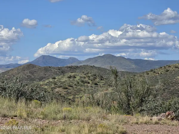 000 N White DR, Dewey-humboldt, AZ 86327