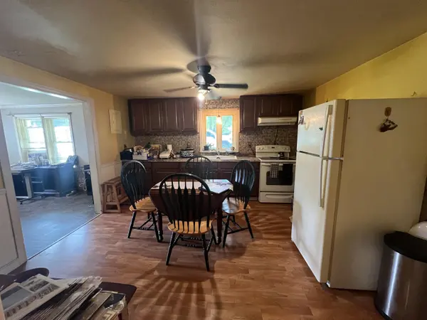 E2026 KING RD, Waupaca, WI 54981