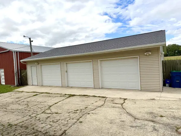 N3262 STATE ROAD 175, Brownsville, WI 53006