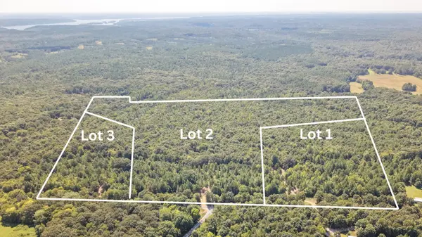 0 Point Mason Rd, Big Sandy, TN 38221