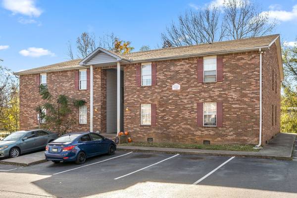 155 Jack Miller Blvd #34, Clarksville, TN 37042