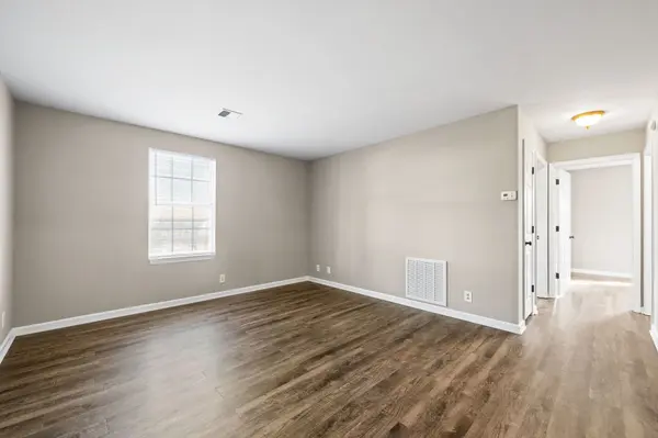 155 Jack Miller Blvd #34, Clarksville, TN 37042