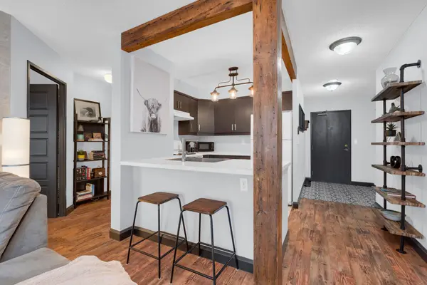 140 Dunlop ST E #1003, Barrie, ON L4M 6H9