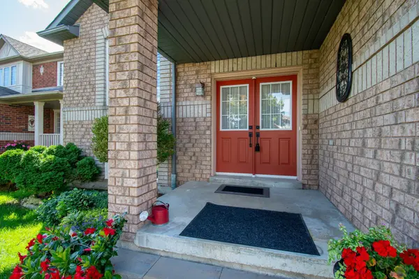 58 Tunbridge RD, Barrie, ON L4M 6T1