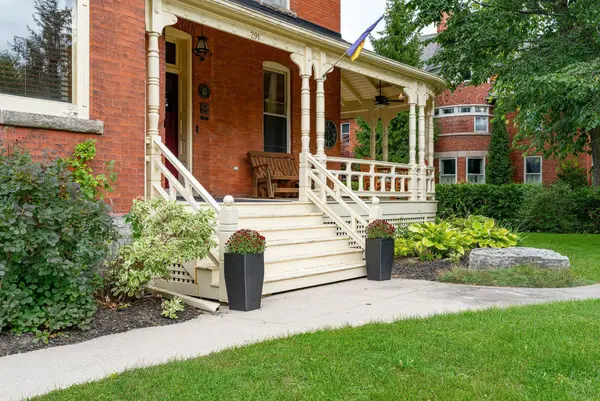 291 Third ST, Collingwood, ON L9Y 1L6