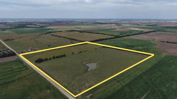 1400 BLK 1100 Ave, Hope, KS 67451